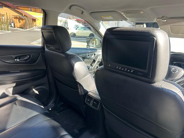 エクストレイル 20X エマージェンシーブレーキパッケージ ワンオーナー!!禁煙車!!パワーバックドア!!社外ナビゲーション!!バックカメラ!!ETC!!防水シート!!ヘッドレストモニター!!内外装クリーニング済み!!(5枚目)