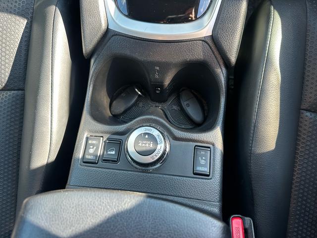 エクストレイル 20X エマージェンシーブレーキパッケージ ワンオーナー!!禁煙車!!パワーバックドア!!社外ナビゲーション!!バックカメラ!!ETC!!防水シート!!ヘッドレストモニター!!内外装クリーニング済み!!(14枚目)