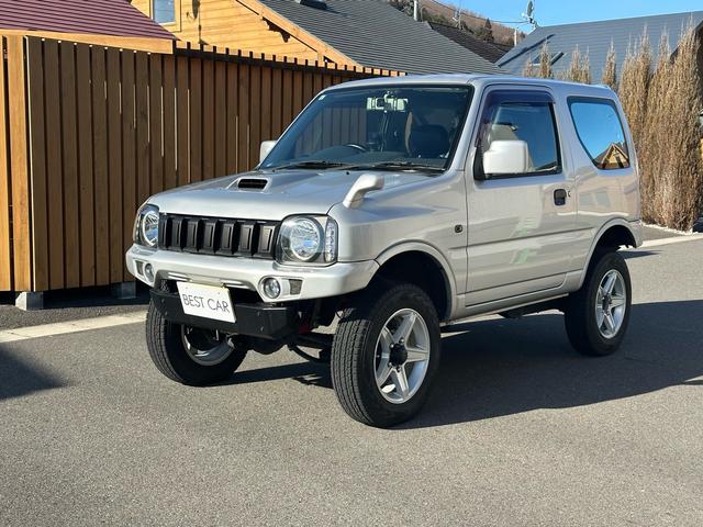 ジムニー ＸＧ　リフトアップ！社外マフラー！イカリングヘッドライト！社外スモークファイバーテール！実走行！シートカバー！デジタルインナーミラー！内外装クリーニング済み！（16枚目）