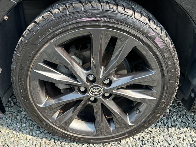 プリウス Ｓ　モデリスタエアロ　カローラツーリング純正１７インチホイール　ＥＴＣ　バックカメラ　ナビ　ＴＶ　オートライト　ＨＩＤ　ＣＶＴ　スマートキー　電動格納ミラー　盗難防止システム　Ｂｌｕｅｔｏｏｔｈ（23枚目）