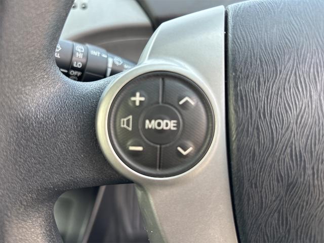 プリウス Ｓ　モデリスタエアロ　カローラツーリング純正１７インチホイール　ＥＴＣ　バックカメラ　ナビ　ＴＶ　オートライト　ＨＩＤ　ＣＶＴ　スマートキー　電動格納ミラー　盗難防止システム　Ｂｌｕｅｔｏｏｔｈ（26枚目）