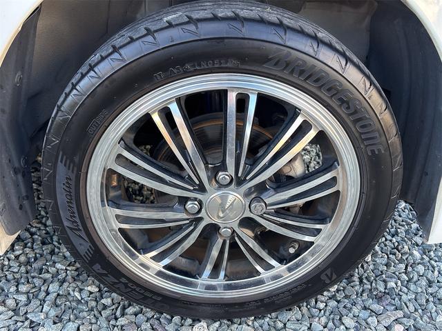 タント カスタムＲＳ　トップエディションＳＡＩＩ　ドライブレコーダー　ＥＴＣ　バックカメラ　両側電動スライドドア　ナビ　ＴＶ　衝突被害軽減システム　オートライト　ＬＥＤヘッドランプ　スマートキー　アイドリングストップ　電動格納ミラー　ベンチシート（20枚目）