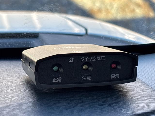 タント カスタムＲＳ　トップエディションＳＡＩＩ　ドライブレコーダー　ＥＴＣ　バックカメラ　両側電動スライドドア　ナビ　ＴＶ　衝突被害軽減システム　オートライト　ＬＥＤヘッドランプ　スマートキー　アイドリングストップ　電動格納ミラー　ベンチシート（21枚目）