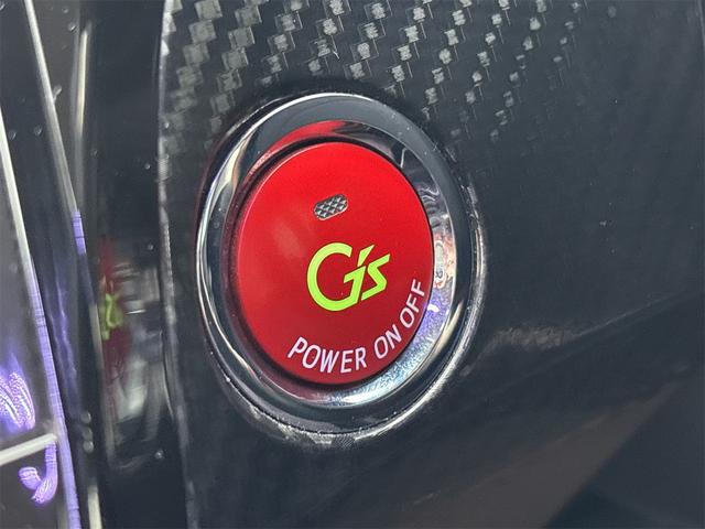 プリウス Ｓツーリングセレクション・Ｇ’ｓ　ＥＴＣ　バックカメラ　ＴＶ　アルミホイール　オートライト　ＣＶＴ　スマートキー　電動格納ミラー　エアコン　パワーステアリング　パワーウィンドウ（10枚目）