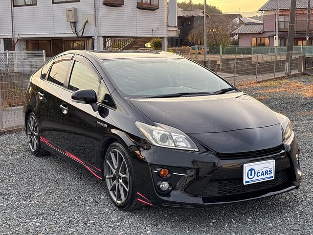 プリウス Ｓツーリングセレクション・Ｇ’ｓ　ＥＴＣ　バックカメラ　ＴＶ　アルミホイール　オートライト　ＣＶＴ　スマートキー　電動格納ミラー　エアコン　パワーステアリング　パワーウィンドウ（13枚目）