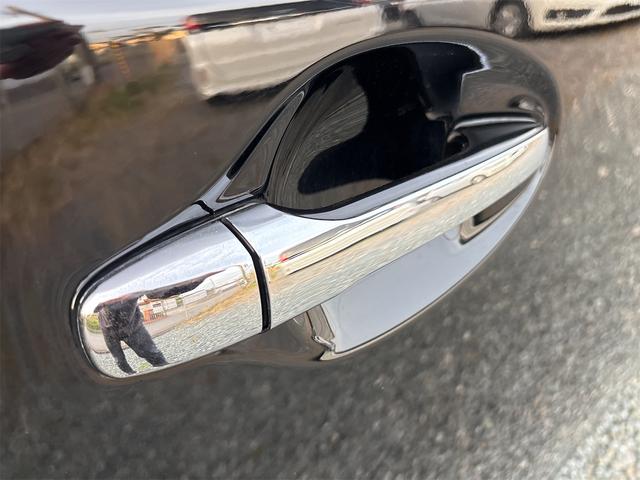 プリウス Ｓツーリングセレクション・Ｇ’ｓ　ＥＴＣ　バックカメラ　ＴＶ　アルミホイール　オートライト　ＣＶＴ　スマートキー　電動格納ミラー　エアコン　パワーステアリング　パワーウィンドウ（25枚目）