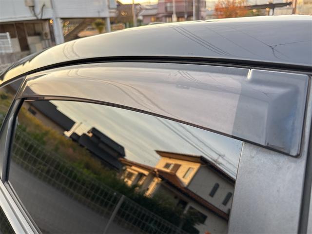 プリウス Ｓツーリングセレクション・Ｇ’ｓ　ＥＴＣ　バックカメラ　ＴＶ　アルミホイール　オートライト　ＣＶＴ　スマートキー　電動格納ミラー　エアコン　パワーステアリング　パワーウィンドウ（31枚目）