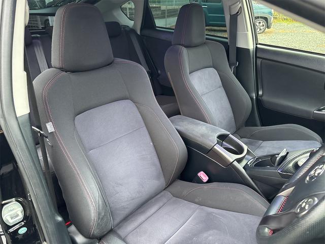 プリウス Ｓツーリングセレクション・Ｇ’ｓ　ＥＴＣ　バックカメラ　ＴＶ　アルミホイール　オートライト　ＣＶＴ　スマートキー　電動格納ミラー　エアコン　パワーステアリング　パワーウィンドウ（53枚目）