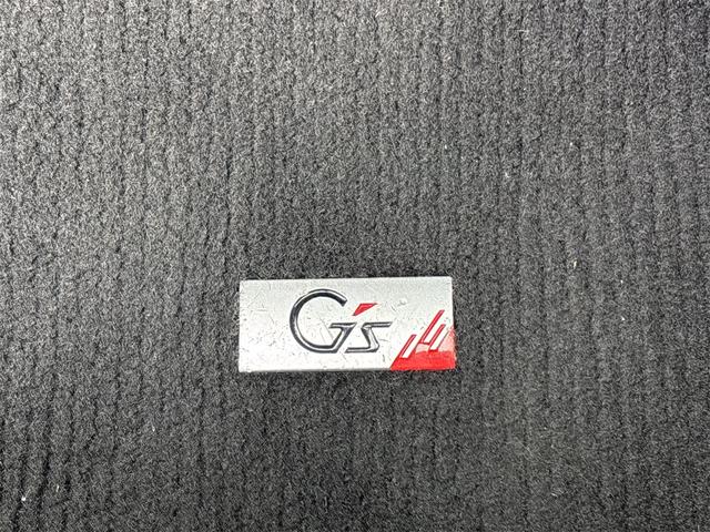 プリウス Ｓツーリングセレクション・Ｇ’ｓ　ＥＴＣ　バックカメラ　ＴＶ　アルミホイール　オートライト　ＣＶＴ　スマートキー　電動格納ミラー　エアコン　パワーステアリング　パワーウィンドウ（62枚目）