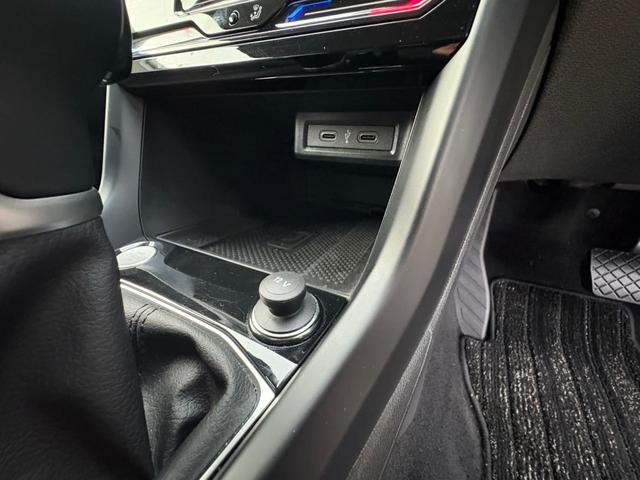 Ｔ－クロス ＴＳＩ　アクティブ　Ａｃｔｉｖｅ　Ｉｎｆｏ　Ｄｉｓｐｌａｙ　アダプティブクルーズコントロールシステム　レーンキープアシストシステム　パークディスタンスコントロール　駐車支援システム　ブラインドスポットディテクション（25枚目）