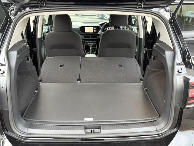 Ｔ－クロス ＴＳＩ　アクティブ　Ａｃｔｉｖｅ　Ｉｎｆｏ　Ｄｉｓｐｌａｙ　アダプティブクルーズコントロールシステム　レーンキープアシストシステム　パークディスタンスコントロール　駐車支援システム　ブラインドスポットディテクション（35枚目）