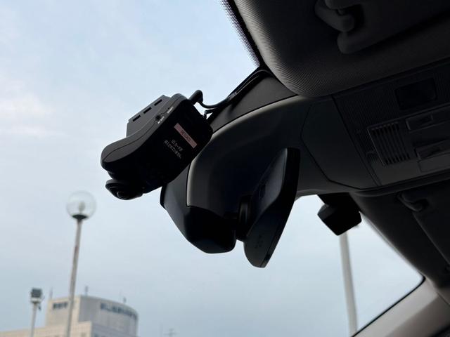Ｔ－クロス ＴＳＩ　アクティブ　Ａｃｔｉｖｅ　Ｉｎｆｏ　Ｄｉｓｐｌａｙ　アダプティブクルーズコントロールシステム　レーンキープアシストシステム　パークディスタンスコントロール　駐車支援システム　ブラインドスポットディテクション（40枚目）