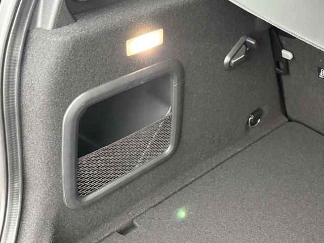 ＭＩＮＩ クーパーＤ　クラブマン　純正ナビゲーション（Ｂｌｕｅｔｏｏｔｈ対応）　バックモニター　クルーズコントロール　ＬＥＤヘッドランプ＆ＬＥＤフォグランプ　純正アルミホイール（45枚目）