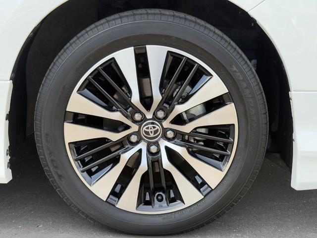 アルファード ２．５Ｓ　Ｃパッケージ　ＴｏｙｏｔａＳａｆｅｔｙＳｅｎｓｅ　モデリスタ　Ｔ－Ｃｏｎｎｅｃｔ　ＳＤナビゲーションシステム（Ｂｌｕｅｔｏｏｔｈ対応）　バックモニター　ＥＴＣ　ツインムーンルーフ　１３．３インチリヤモニター（12枚目）