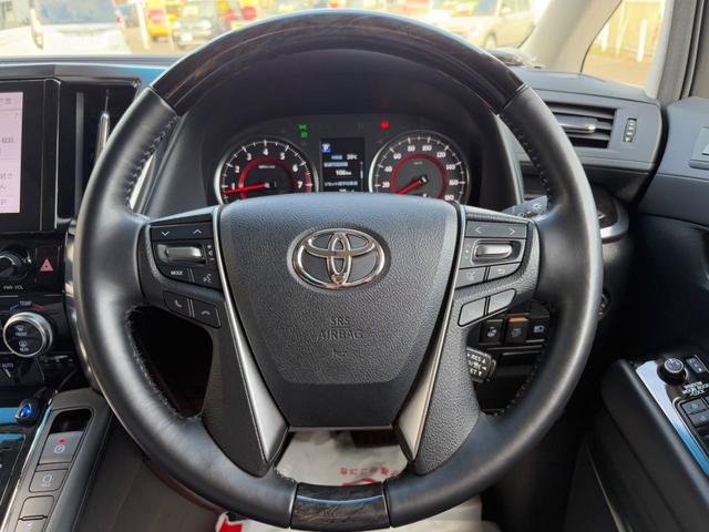 アルファード ２．５Ｓ　Ｃパッケージ　ＴｏｙｏｔａＳａｆｅｔｙＳｅｎｓｅ　モデリスタ　Ｔ－Ｃｏｎｎｅｃｔ　ＳＤナビゲーションシステム（Ｂｌｕｅｔｏｏｔｈ対応）　バックモニター　ＥＴＣ　ツインムーンルーフ　１３．３インチリヤモニター（16枚目）