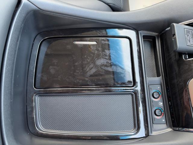 アルファード ２．５Ｓ　Ｃパッケージ　ＴｏｙｏｔａＳａｆｅｔｙＳｅｎｓｅ　モデリスタ　Ｔ－Ｃｏｎｎｅｃｔ　ＳＤナビゲーションシステム（Ｂｌｕｅｔｏｏｔｈ対応）　バックモニター　ＥＴＣ　ツインムーンルーフ　１３．３インチリヤモニター（26枚目）