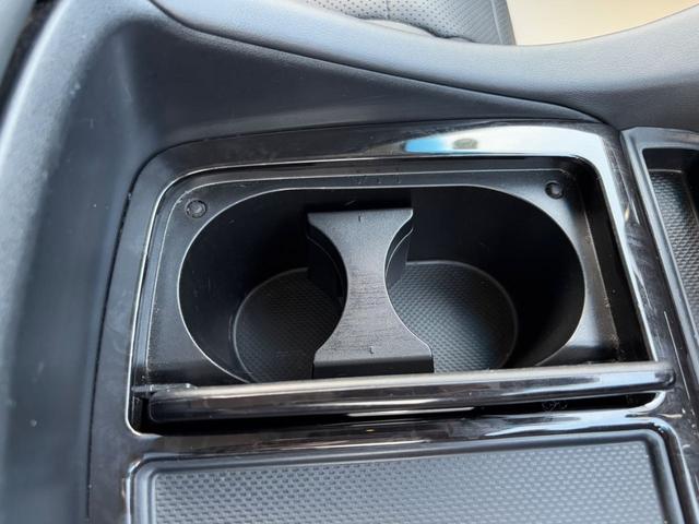 アルファード ２．５Ｓ　Ｃパッケージ　ＴｏｙｏｔａＳａｆｅｔｙＳｅｎｓｅ　モデリスタ　Ｔ－Ｃｏｎｎｅｃｔ　ＳＤナビゲーションシステム（Ｂｌｕｅｔｏｏｔｈ対応）　バックモニター　ＥＴＣ　ツインムーンルーフ　１３．３インチリヤモニター（27枚目）