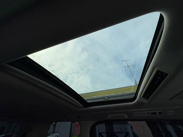 アルファード ２．５Ｓ　Ｃパッケージ　ＴｏｙｏｔａＳａｆｅｔｙＳｅｎｓｅ　モデリスタ　Ｔ－Ｃｏｎｎｅｃｔ　ＳＤナビゲーションシステム（Ｂｌｕｅｔｏｏｔｈ対応）　バックモニター　ＥＴＣ　ツインムーンルーフ　１３．３インチリヤモニター（43枚目）