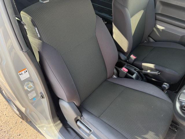運転席シート2