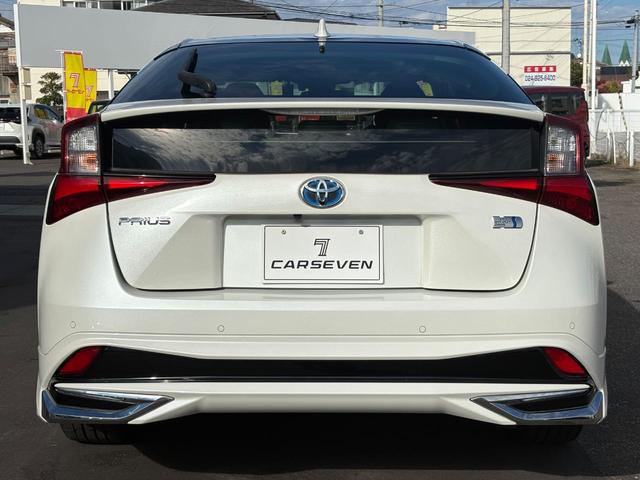 プリウス Ａツーリングセレクション　モデリスタエアロ　Ｔ－Ｃｏｎｎｅｃｔ　ＳＤナビゲーションシステム　（Ｂｌｕｅｔｏｏｔｈ対応）　バックモニター　ＥＴＣ　ドラレコ　リモスタ　ＨＵＤ　ＨＤＭＩソケット　シートヒーター　レーダークルーズ（7枚目）