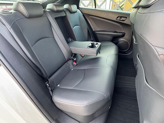 プリウス Ａツーリングセレクション　モデリスタエアロ　Ｔ－Ｃｏｎｎｅｃｔ　ＳＤナビゲーションシステム　（Ｂｌｕｅｔｏｏｔｈ対応）　バックモニター　ＥＴＣ　ドラレコ　リモスタ　ＨＵＤ　ＨＤＭＩソケット　シートヒーター　レーダークルーズ（38枚目）