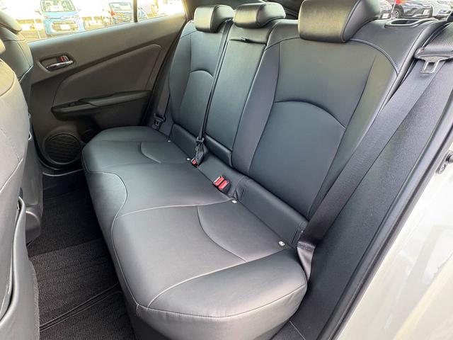 プリウス Ａツーリングセレクション　モデリスタエアロ　Ｔ－Ｃｏｎｎｅｃｔ　ＳＤナビゲーションシステム　（Ｂｌｕｅｔｏｏｔｈ対応）　バックモニター　ＥＴＣ　ドラレコ　リモスタ　ＨＵＤ　ＨＤＭＩソケット　シートヒーター　レーダークルーズ（39枚目）