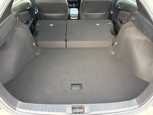 プリウス Ａツーリングセレクション　モデリスタエアロ　Ｔ－Ｃｏｎｎｅｃｔ　ＳＤナビゲーションシステム　（Ｂｌｕｅｔｏｏｔｈ対応）　バックモニター　ＥＴＣ　ドラレコ　リモスタ　ＨＵＤ　ＨＤＭＩソケット　シートヒーター　レーダークルーズ（44枚目）