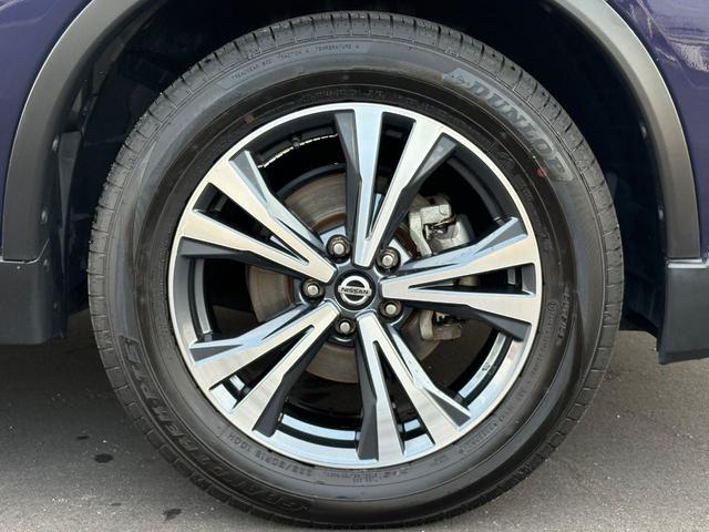純正アルミホイール２２５／６０Ｒ１８