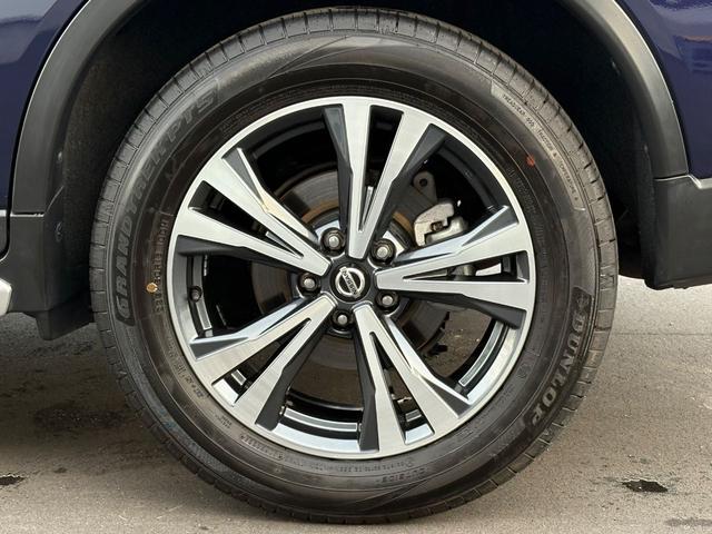 純正アルミホイール２２５／６０Ｒ１８