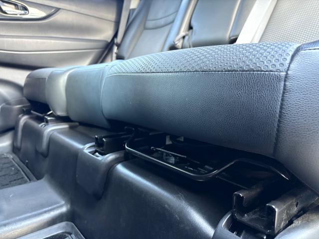 リヤシートシートスライダー付