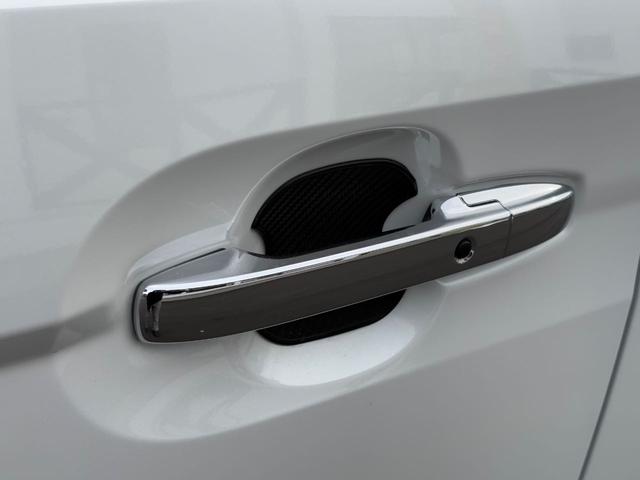 Ｎ－ＢＯＸカスタム Ｇ・Ｌターボホンダセンシング　ナビゲーション（Ｂｌｕｅｔｏｏｔｈ対応）　バックモニター　両側電動ドア　ＥＴＣ　前後ドラレコ　クルーズコントロール　純正アルミ　スマートキー　シートヒーター　　衝突被害軽減　レーンアシスト（13枚目）