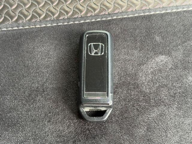 Ｎ－ＢＯＸカスタム Ｇ・Ｌターボホンダセンシング　ナビゲーション（Ｂｌｕｅｔｏｏｔｈ対応）　バックモニター　両側電動ドア　ＥＴＣ　前後ドラレコ　クルーズコントロール　純正アルミ　スマートキー　シートヒーター　　衝突被害軽減　レーンアシスト（50枚目）