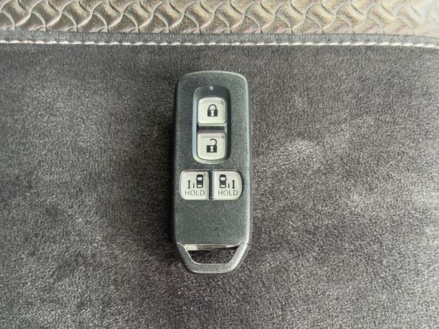 Ｎ－ＢＯＸカスタム Ｇ・Ｌターボホンダセンシング　ナビゲーション（Ｂｌｕｅｔｏｏｔｈ対応）　バックモニター　両側電動ドア　ＥＴＣ　前後ドラレコ　クルーズコントロール　純正アルミ　スマートキー　シートヒーター　　衝突被害軽減　レーンアシスト（51枚目）