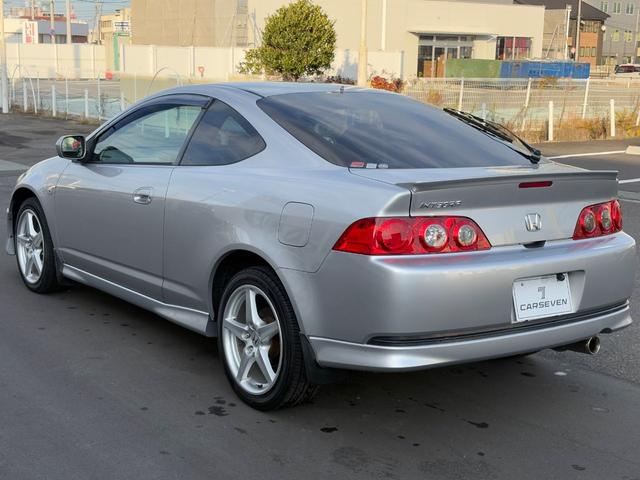 インテグラ タイプS K20A型iーVTEC DC5最終型 カロッツェリアナビ(Bluetooth対応) バックモニター ETC ドライブレコーダー TypeS純正アルミ A/T(マニュアルモード付) HID オートA/C(6枚目)