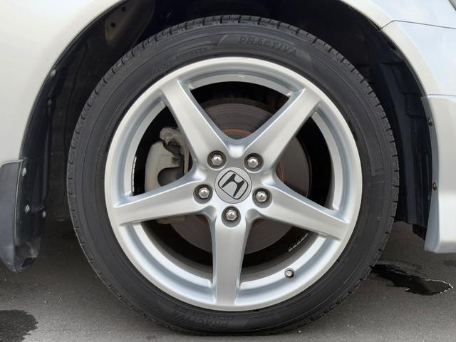 インテグラ タイプS K20A型iーVTEC DC5最終型 カロッツェリアナビ(Bluetooth対応) バックモニター ETC ドライブレコーダー TypeS純正アルミ A/T(マニュアルモード付) HID オートA/C(17枚目)