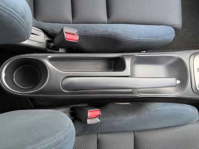 インテグラ タイプS K20A型iーVTEC DC5最終型 カロッツェリアナビ(Bluetooth対応) バックモニター ETC ドライブレコーダー TypeS純正アルミ A/T(マニュアルモード付) HID オートA/C(29枚目)