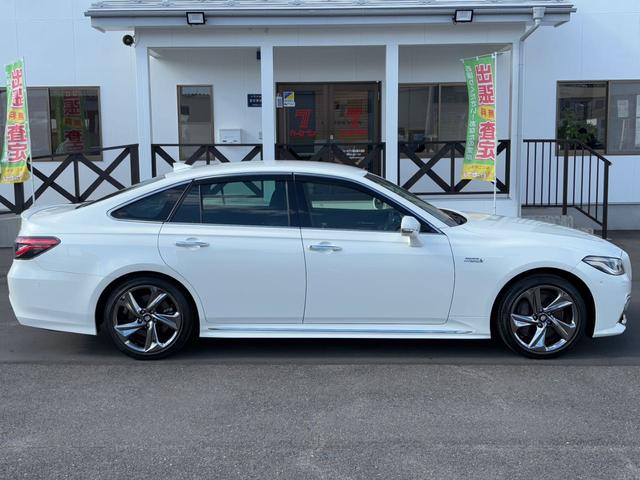 右サイドビュー