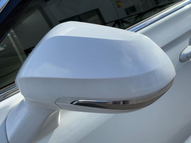 左ドアミラーウインカー