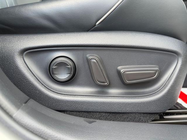 運転席シートパワーシート