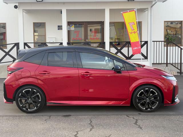 オーラ ニスモ 日産コネクトナビゲーション(Bluetooth対応) 全方位モニター ETC2.0 プロパイロット 寒冷地仕様(リヤフォグワイパーデアイサー) シートヒーター&ハンドルヒーター 純正リモスタ ドラレコ(3枚目)