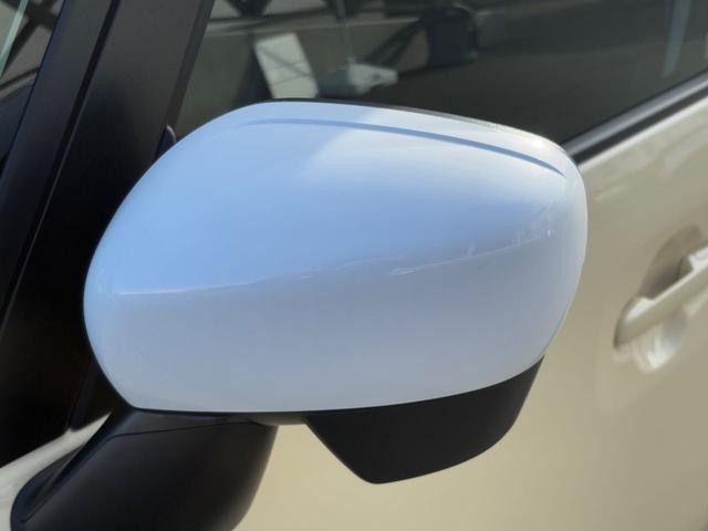 ワゴンＲスマイル ハイブリッドＳ　２トーンルーフパッケージ装着車　オーディオレス　ワンアクションパワースライドドア（両側）　前席シートヒーター　プッシュスタートエンジン　デュアルカメラブレーキサポート　誤発進抑制機能　ＳＲＳエアバック　キーレスプッシュスタート（10枚目）