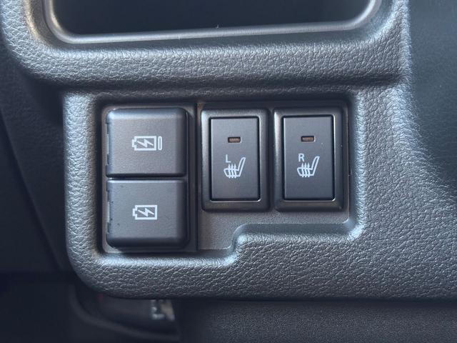 ワゴンＲスマイル ハイブリッドＳ　２トーンルーフパッケージ装着車　オーディオレス　ワンアクションパワースライドドア（両側）　前席シートヒーター　プッシュスタートエンジン　デュアルカメラブレーキサポート　誤発進抑制機能　ＳＲＳエアバック　キーレスプッシュスタート（24枚目）