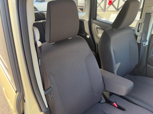 ワゴンＲスマイル ハイブリッドＳ　２トーンルーフパッケージ装着車　オーディオレス　ワンアクションパワースライドドア（両側）　前席シートヒーター　プッシュスタートエンジン　デュアルカメラブレーキサポート　誤発進抑制機能　ＳＲＳエアバック　キーレスプッシュスタート（31枚目）