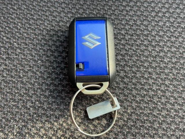 ワゴンＲスマイル ハイブリッドＳ　２トーンルーフパッケージ装着車　オーディオレス　ワンアクションパワースライドドア（両側）　前席シートヒーター　プッシュスタートエンジン　デュアルカメラブレーキサポート　誤発進抑制機能　ＳＲＳエアバック　キーレスプッシュスタート（44枚目）