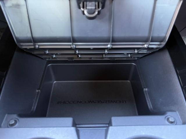 プリウス Ｚ　１２．３インチＨＤディスプレイオーディオ（コネクティッドナビ対応）Ｐｌｕｓ　全方位モニター　ＥＴＣ２．０　レーダークルーズコントロール　パワーバックドア　Ｂｉ－Ｂｅａｍ　ＬＥＤヘッドランプ（33枚目）