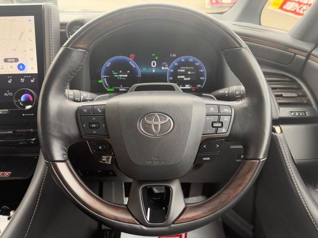 アルファードハイブリッド Ｚ　ディスプレイオーディオ（コネクテッドナビ対応ＰＩｕｓ＆Ｂｌｕｅｔｏｏｔｈ対応）　全方位モニター　ＥＴＣ２．０　両側オートスライドドア　パワーバックドア　アダプティブクルーズコントロール（22枚目）