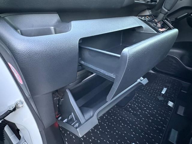 ルークス ハイウェイスター　Ｘ　純正ナビゲーション（ＭＭ３２１Ｄ－Ｌ　Ｂｌｕｅｔｏｏｔｈ対応＆ＣＤ＆ＤＶＤ対応）　全方位モニター　ハンズフリー両側オートスライドドア　ＥＴＣ　ドライブレコーダー　シートヒーター　ヘルプネットスイッチ（48枚目）