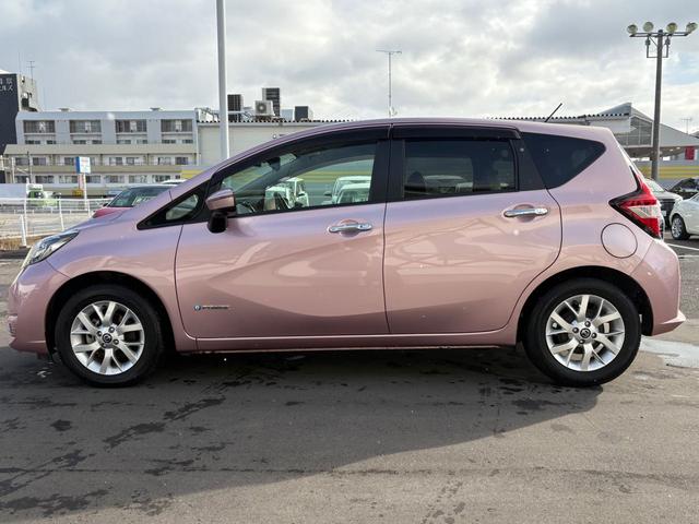 ���T�C�h�r���[