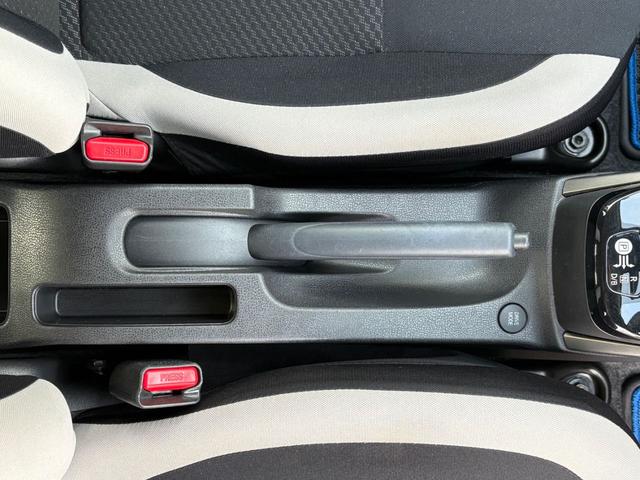 �n���h���T�C�h�u���[�L