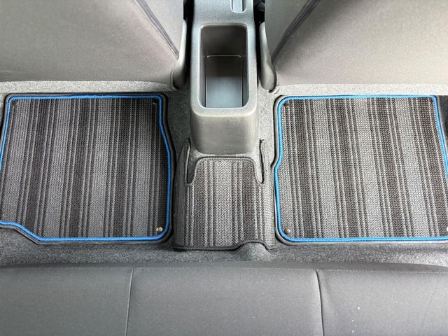 �����V�[�g�t���A�J�[�y�b�g